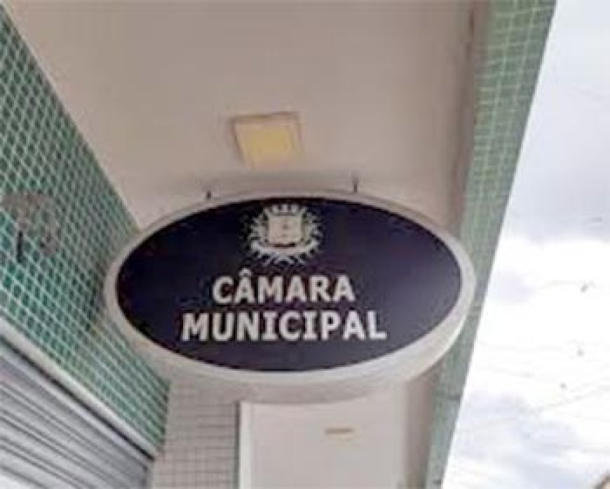 Vereadores de Patos de Minas aprovaram reajustes nos salários do prefeito e vice, secretários, vereadores e servidores