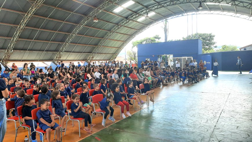 Prefeitura inaugura Escola Professora Marisa Murça e fortalece a educação municipal