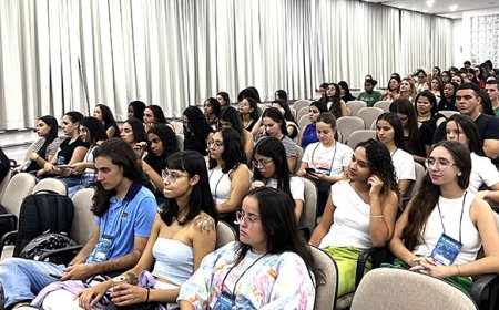 Abertura da XX Semana da Fisioterapia destaca inovação e protagonismo dos alunos