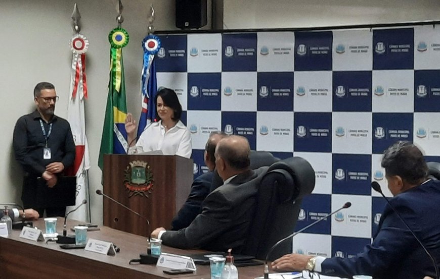 Sandra Gomes é empossada prefeita de Patos de Minas