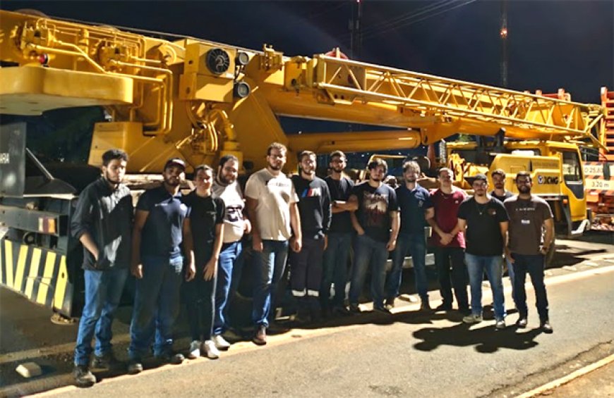 Alunos de Engenharia Mecânica vivenciam prática profissional em visita técnica à Vieira Engenharia