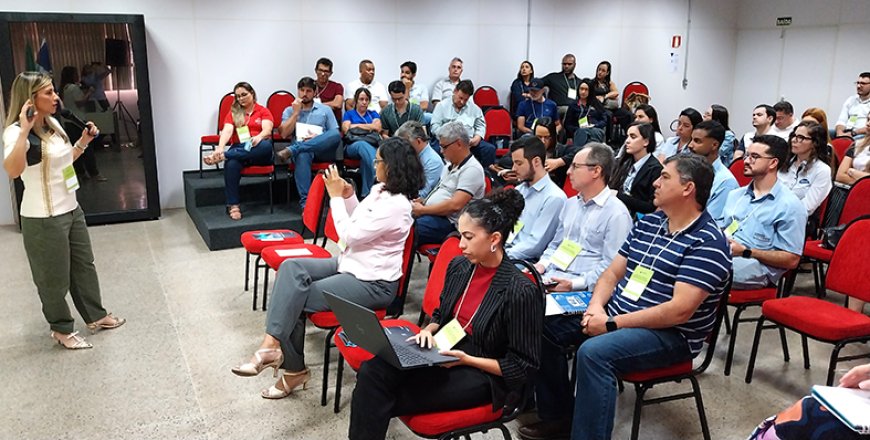 Palestra Reforma Tributária do Silemg atrai laticínios da região O evento aconteceu em Patos de Minas, no dia 15
