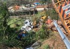 Cegonheiro perde freio na MGC-354 e acidente envolve cinco veículos em frente ao Pesque e Pague São Gabriel