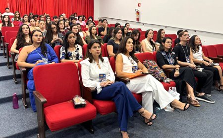 Semana da Nutrição teve palestras, minicursos e lançamento de livro no Unipam