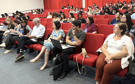 Educação em pauta - Jornada das Licenciaturas começa com reflexões sobre democracia no Unipam