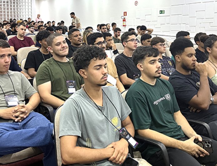 Futuro da energia no Brasil foi debatido na Semana Acadêmica de Engenharia Elétrica
