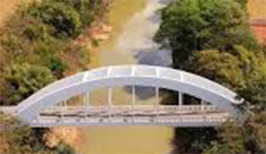 Ponte do Arco passa a contar com semáforos para organizar o trânsito