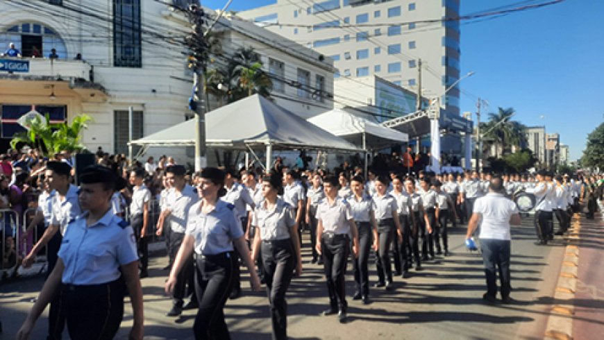 Desfile de 24 de Maio preserva histórias e tradições de Patos de Minas