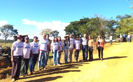 Dia de Campo: Pronascentes realiza ação ambiental com a construção de barraginhas nas comunidades rurais em Patos de Minas