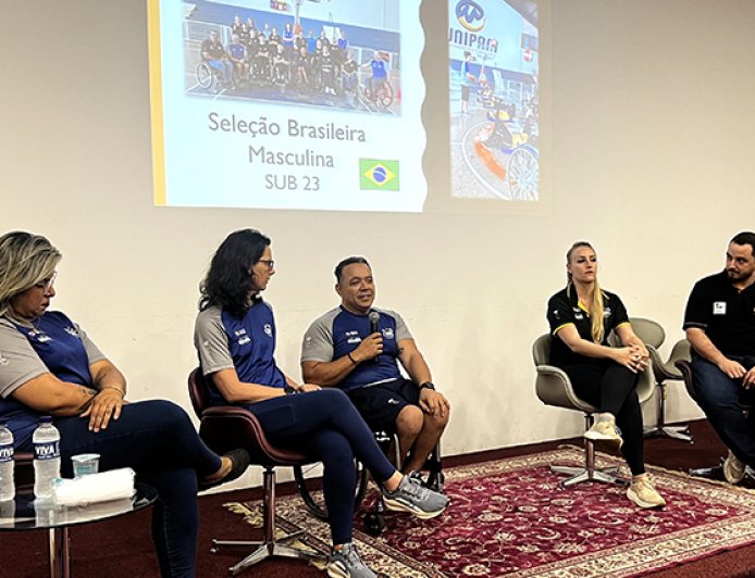 Unipam recebe Comissão Técnica da Seleção Brasileira Sub-23 de Basquete em Cadeira de Rodas