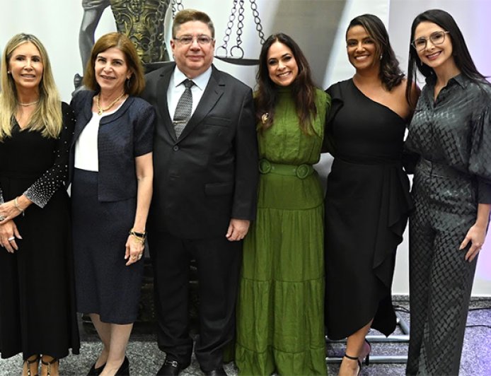 Professora do Unipam é coautora de obra sobre  jurisprudência e desenvolvimento do direito brasileiro