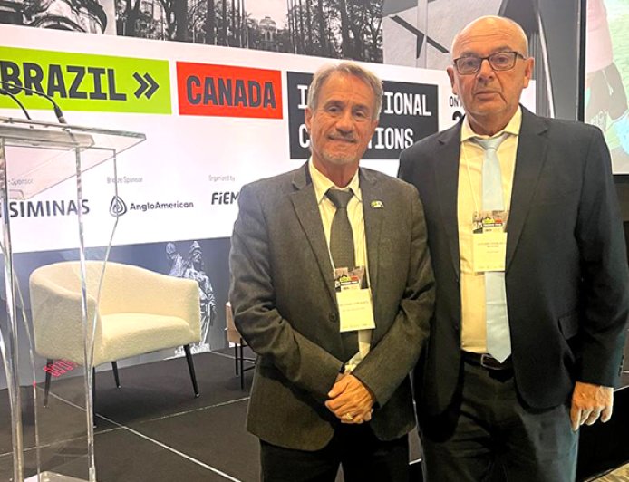 Lideranças do Sinduscon e Sindivest participam de missão internacional promovida pela Fiemg