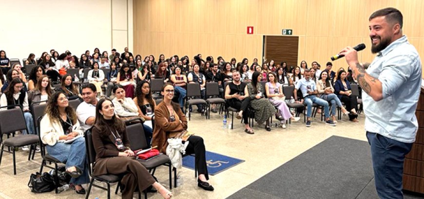 Semana da Psicologia do Unipam promove debates sobre saúde mental, tecnologia e inteligência artificial
